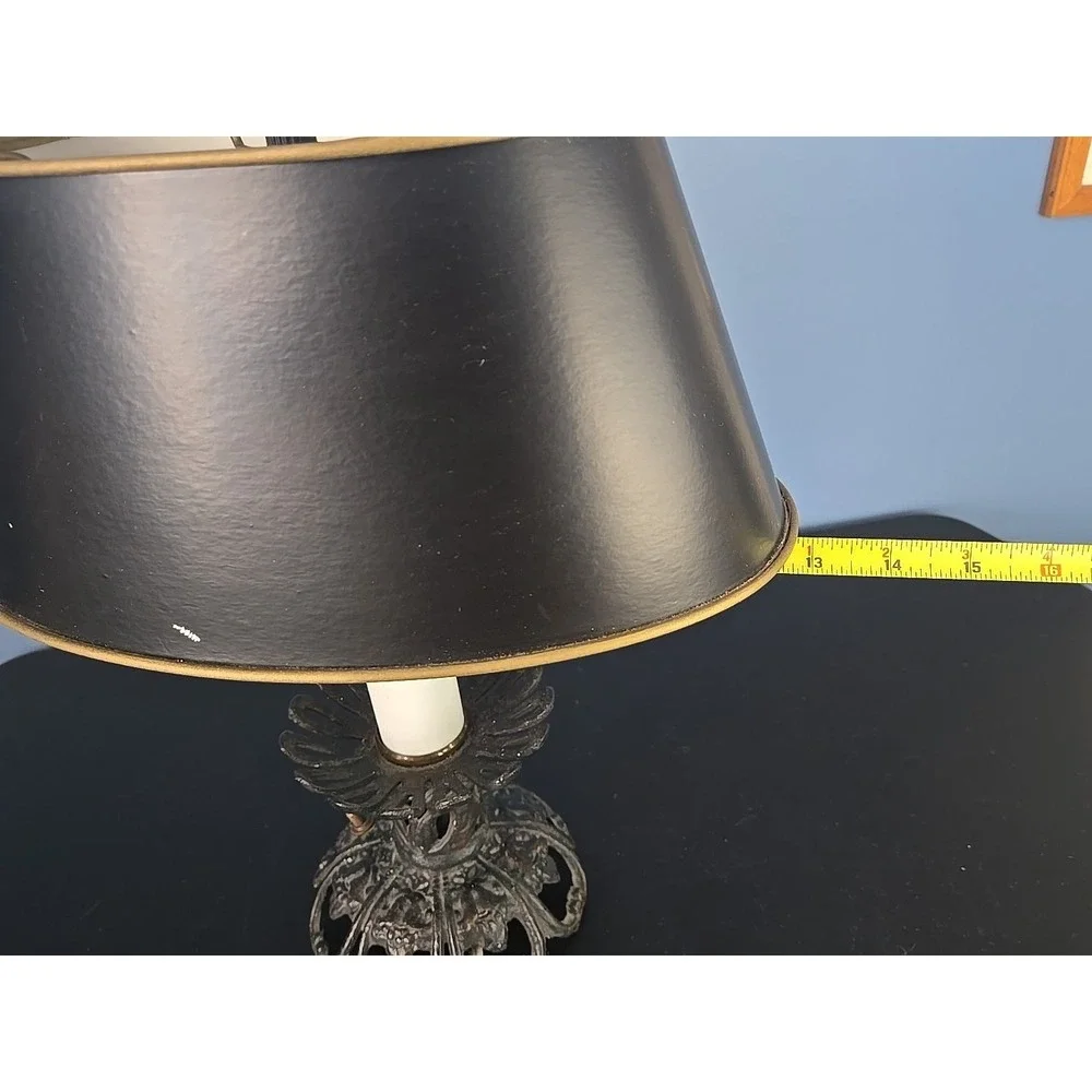 Vintage Leviton Cast Iron Metal table lamp‎ Dual Socket double light Lamp Black